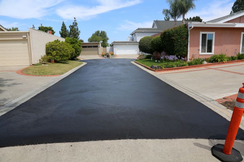 Asphalt Driveway Service detail